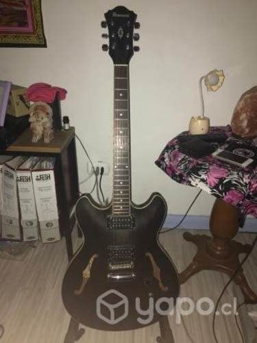 Guitarra Ibanez AS53 artcore semi sólida
