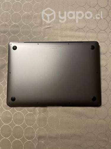 MacBook Air 13 2019, 256GB. Color Gris