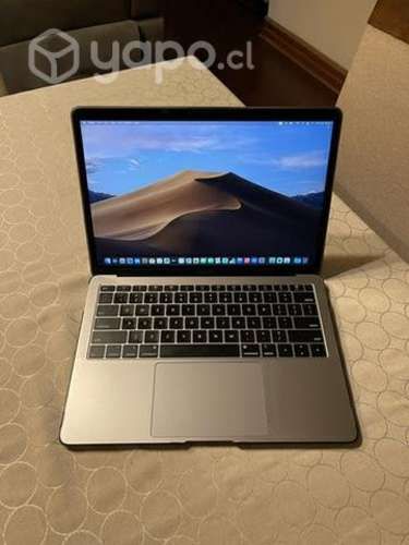 MacBook Air 13 2019, 256GB. Color Gris