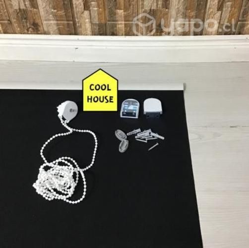 Roller Sunscreen Color Negro