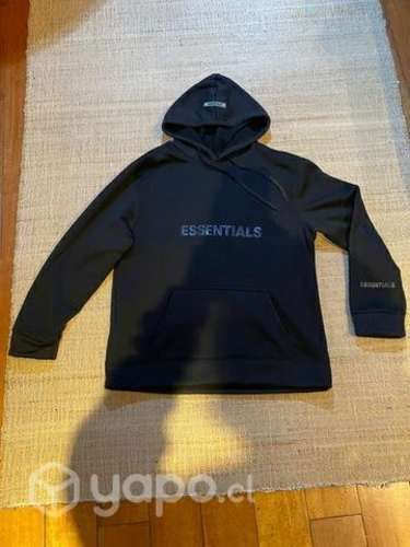 Poleron negro , cero uso talla XL