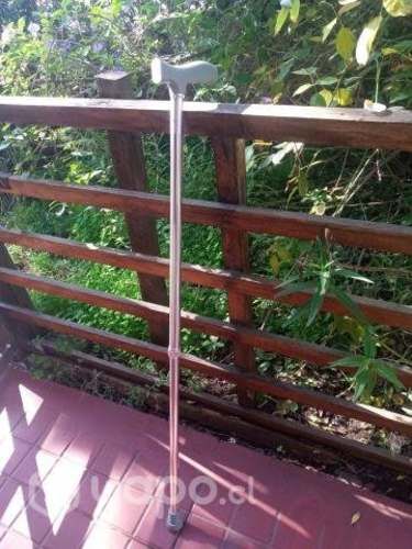 Silla, burrito y baston