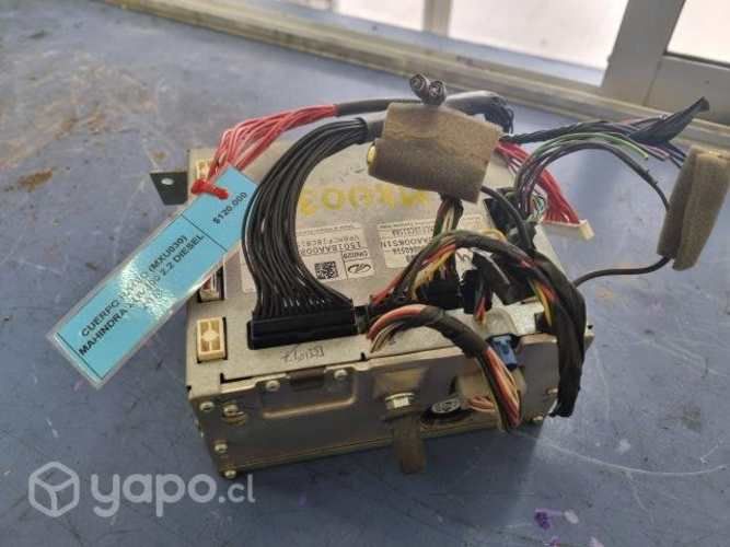 Cuerpo Radio (MXU030) Mahindra XUV