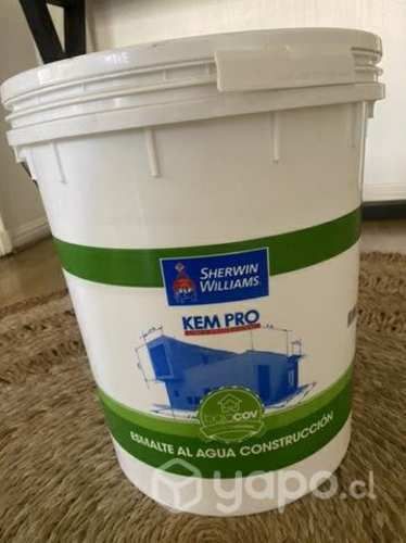 Pintura Sherwin Williams esmalte al agua
