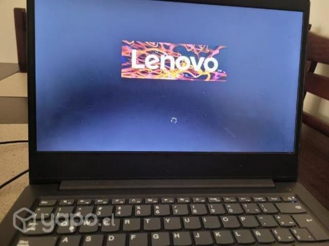 Notebook lenovo se vende por no uso, sin detalles