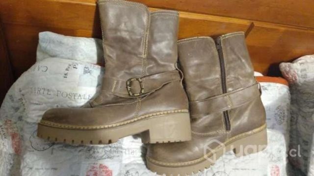 Botines de cuero
