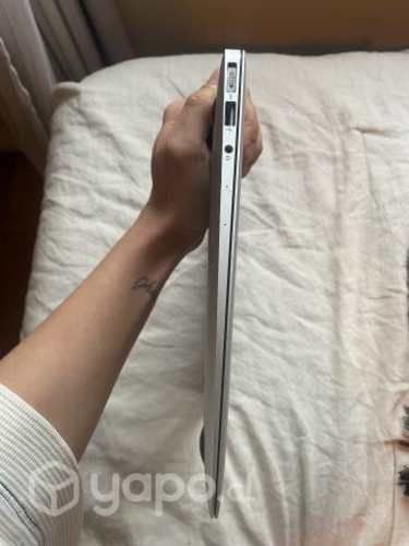Macbook air 13 inch (2017)