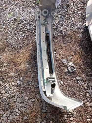 Nissan v16 refuerzo parachoque delanter fierro env