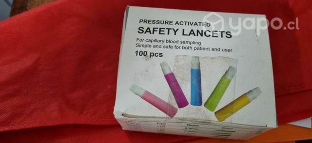 Lancetas en su caja