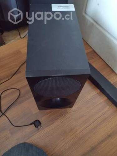 Barra samsung + woofer conversable