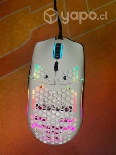 Glorious Model o- minus