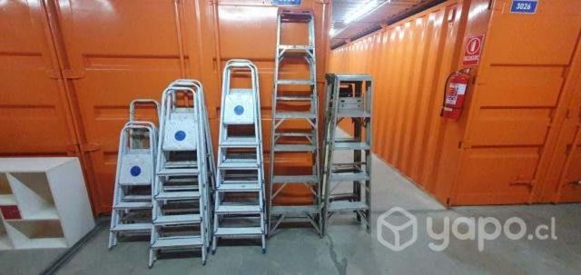 Escala tijera de aluminio 5 peldaños