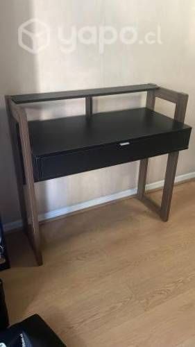 escritorio por poco uso