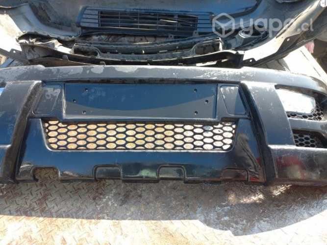 Parachoque ORIGINAL MAHINDRA completo