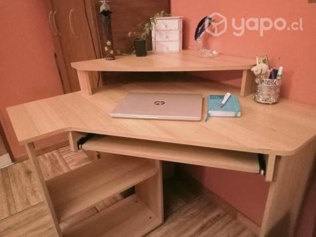 Escritorio esquinero
