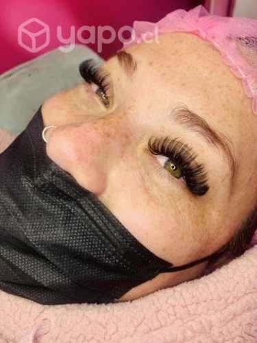 Extensiones de pestañas y cejas