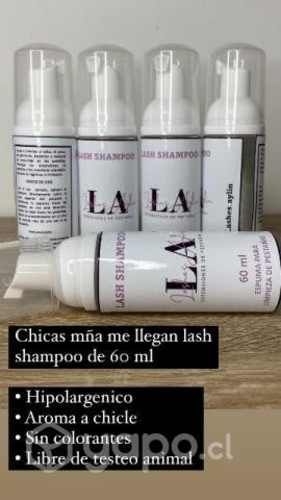 Extensiones de pestañas y cejas