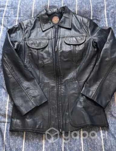 Cgaqueta de cuero, abrigos y parkas