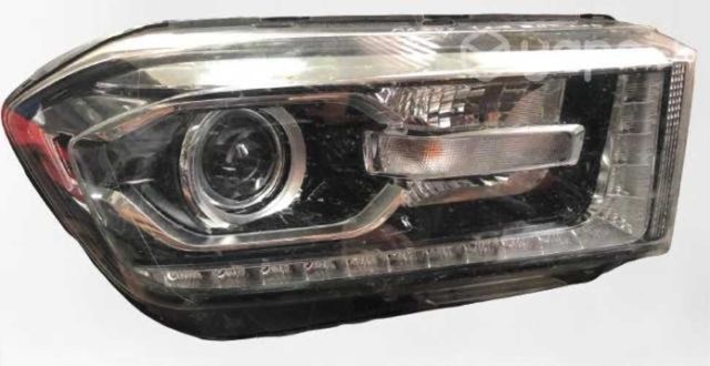 Óptico Derecho Con Lupa Maxus T