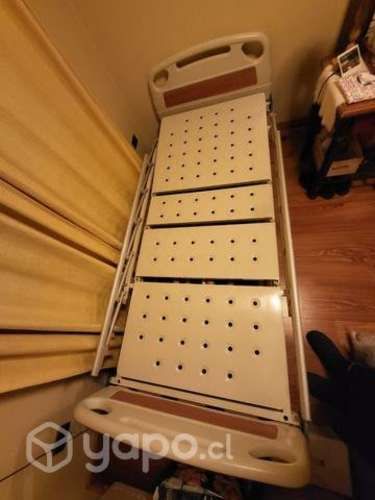 Cama clinica casi nueva