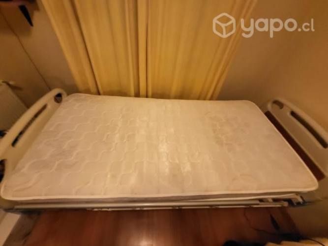 Cama clinica casi nueva