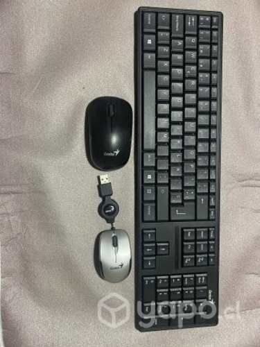 Teclado con 2 mause