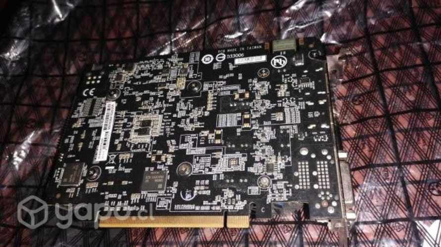 Tarjeta grafica 960 GTX 2GB GDDR5