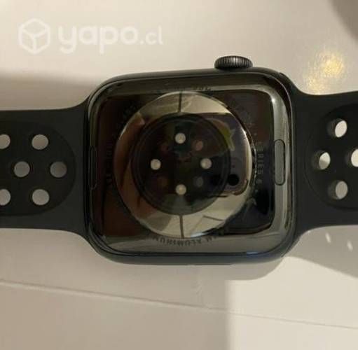Apple watch series 6 ft nike