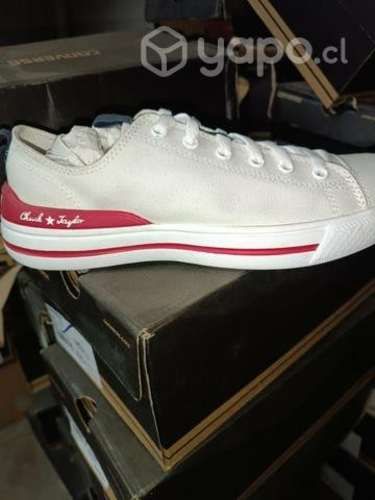 Zapatillas converse por mayor ( despegadas)