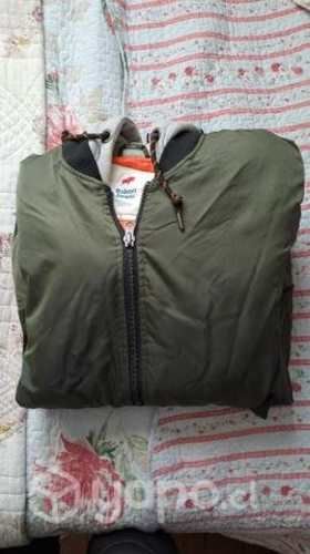 Chaquetas de marca Robert Lewis, Zoo York, Soviet