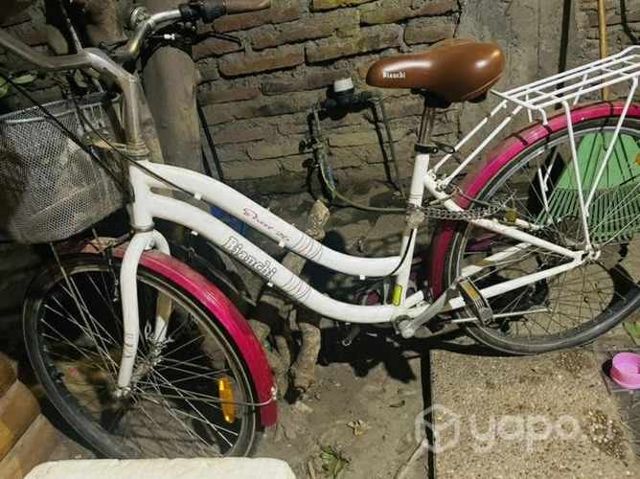 Bicicletea mujer impecable