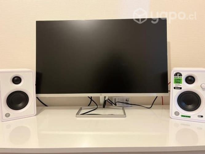 Monitor HP 27" y Parlantes Mackie