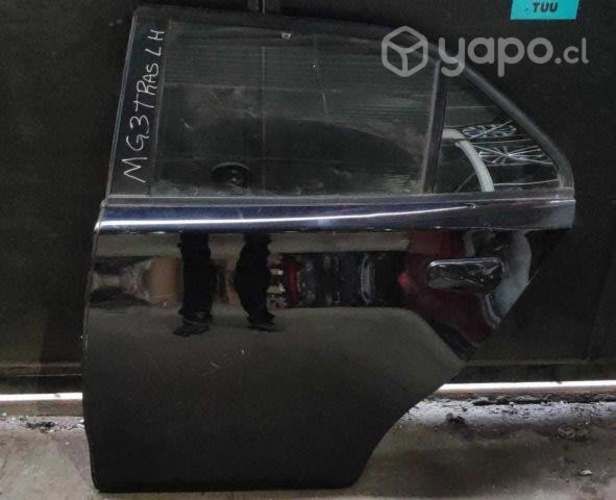 Puerta trasera izquierda mg3