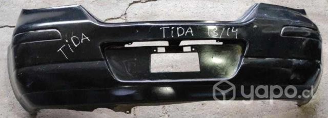 Parachoque trasero nissan tiida 2013-2014