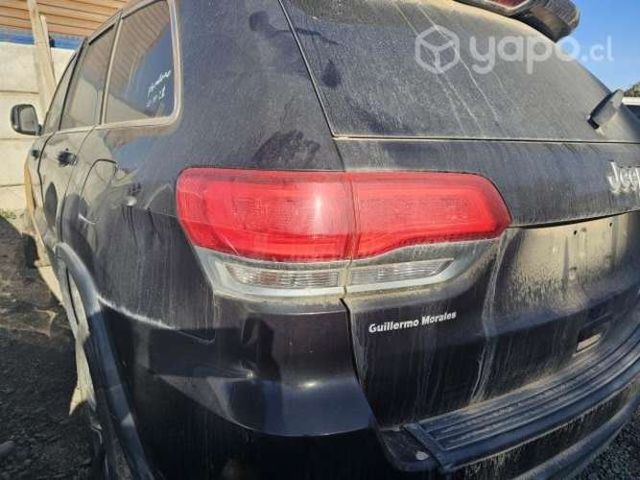 Foco trasero jeep cherokee laredo