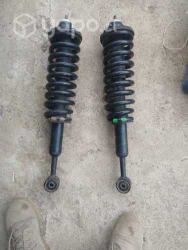 Amortiguadores Toyota Hilux cambiados x renovación
