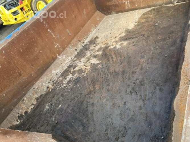 Caja tolva 14 cubos yurmar con sobre chassis