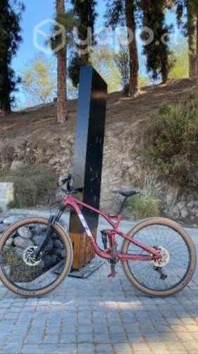 Bicicleta gt 29 sensor sport red