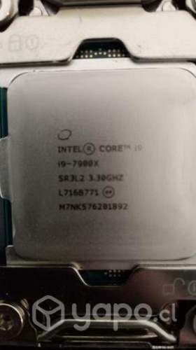 Placa madre Asus TUF X299 + Intel Core i9 7900x