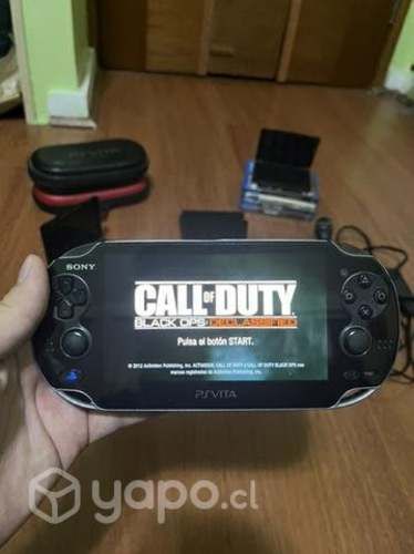 Ps Vita con juegos y accesorios