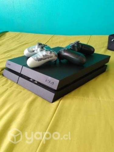 Play Station 4 FAT 500 GB + 5 Juegos