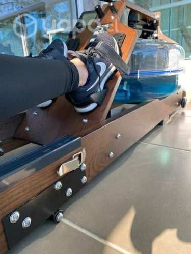 Remadoras de agua nuevas