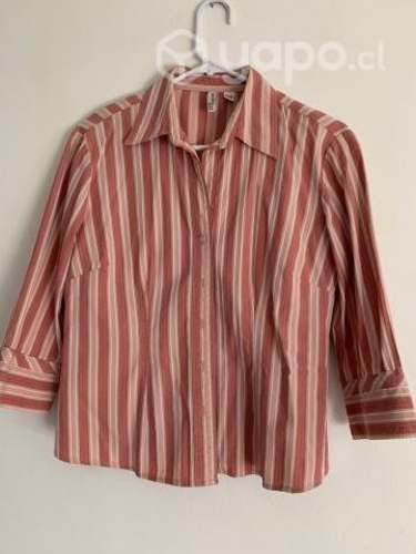 Blusas y ropa mujer talla S , buenas marcas