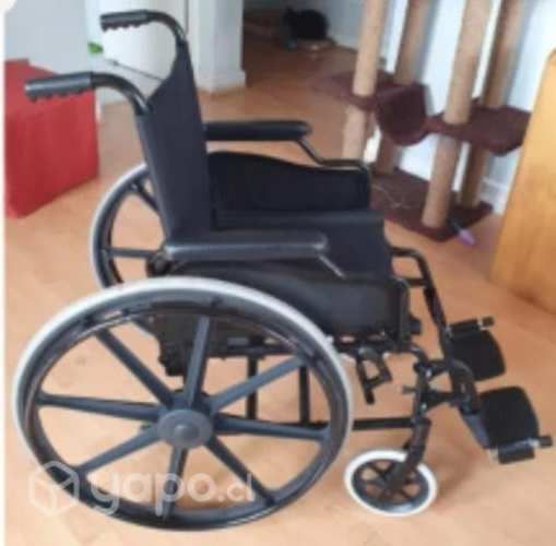 Silla de ruedas standar como nueva