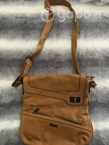 Cartera (bandolera) Amphora nueva