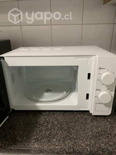 Microondas Thomas 18 lts 18-B05 con una semana usó