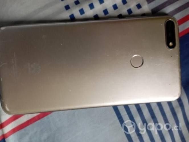 Teléfono huawei Y7 2018