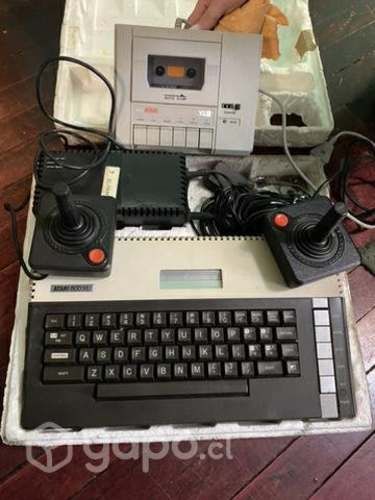 ATARI 800xl + CASETERA 12xl + joystick