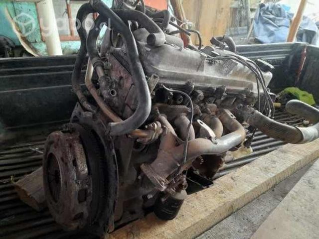 Motor 2RZ camioneta Toyota Hilux