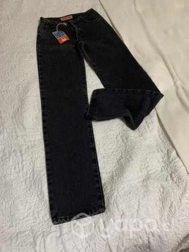 Jeans negros nuevos t.36 9.900